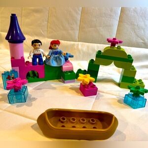 Lego Duplo Ariel & Eric Set (Retired)